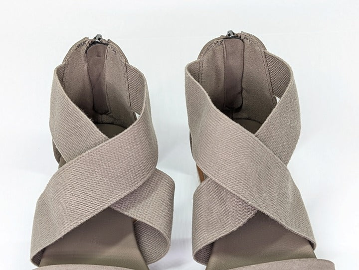 MIA Women's Valuna Flat Strappy Sandals Taupe Size 8.5 (MSRP $49)