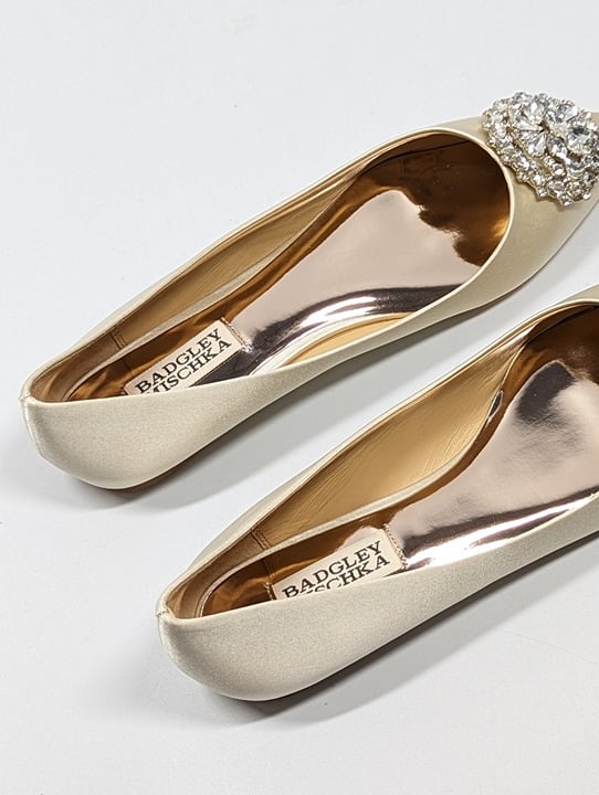 Badgley Mischka Women's Davis Embellished Ivory Satin Flats Size 6.5 (MSRP $195)