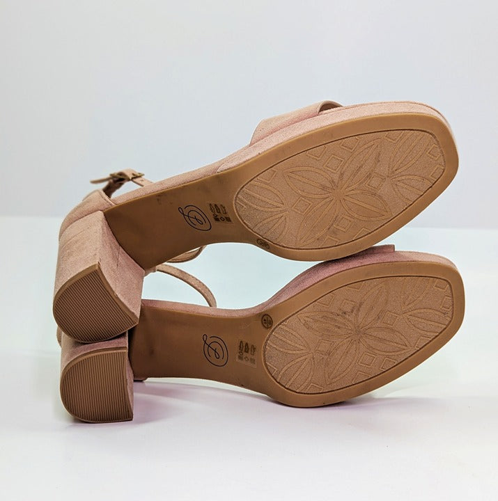 Chinese Laundry Women's Teri Micro Suede Dark Nude Size 10 (MSRP $90)