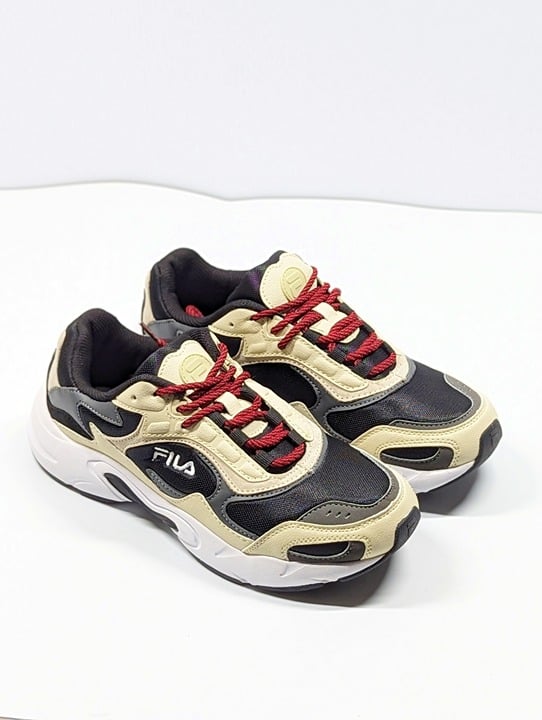 FILA Women's Luminance Low-Top Sneakers Size 9.5 US (MSRP $115)