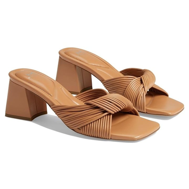 Marc Fisher LTD Women's Cherrie Leather Slide Sandals Size 10 (MSRP $150)