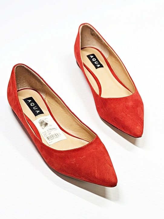 Aqua Women's Abel Red Suede Point Toe Flats Size 8.5 M (MSRP $79)
