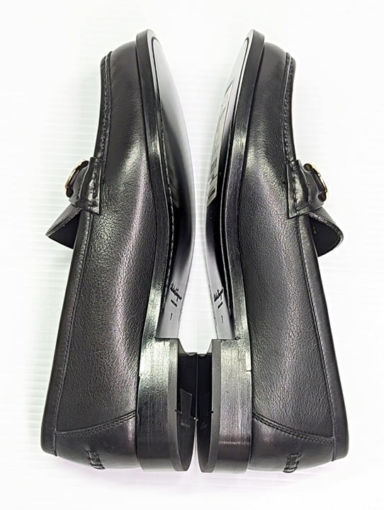 Ferragamo Women's Ofelia Black Calf Leather Loafers Size 7 C (MSRP $895)