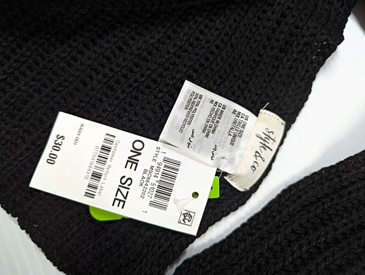Style & Co Women's Black Solid Ribbed Muffler Scarf O/S (MSRP $30)