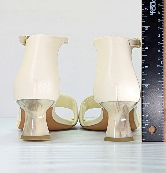 Vince Women's Pepa Ankle Strap Mid Heel Sandals Marble Cream Size 9.5 MSRP $295