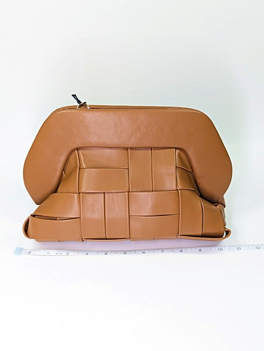 THEMOIRè Tia Women's Flat Toffee Woven Convertible Clutch (MSRP $490)