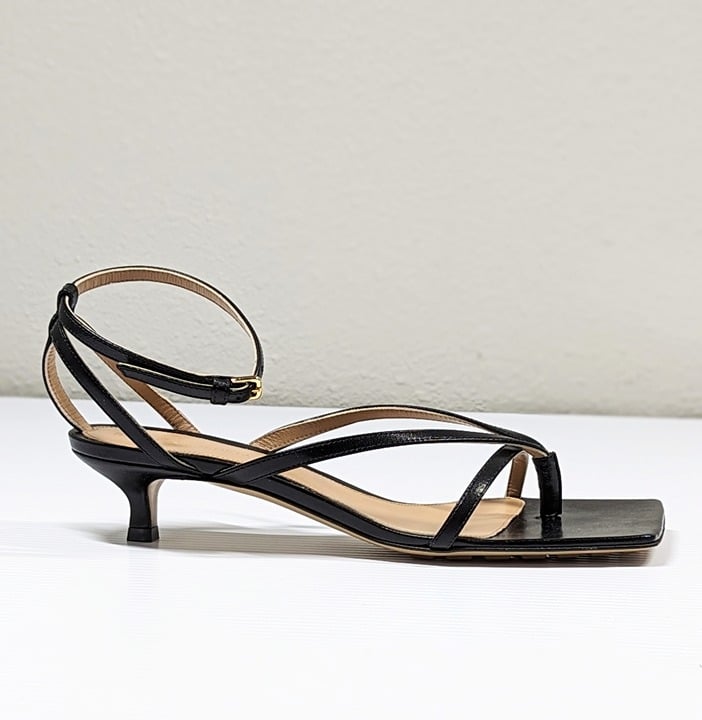 Bottega Veneta Women's Stretch Ankle Strap Kitten Heel Sandals Sz 36.5 MSRP $990