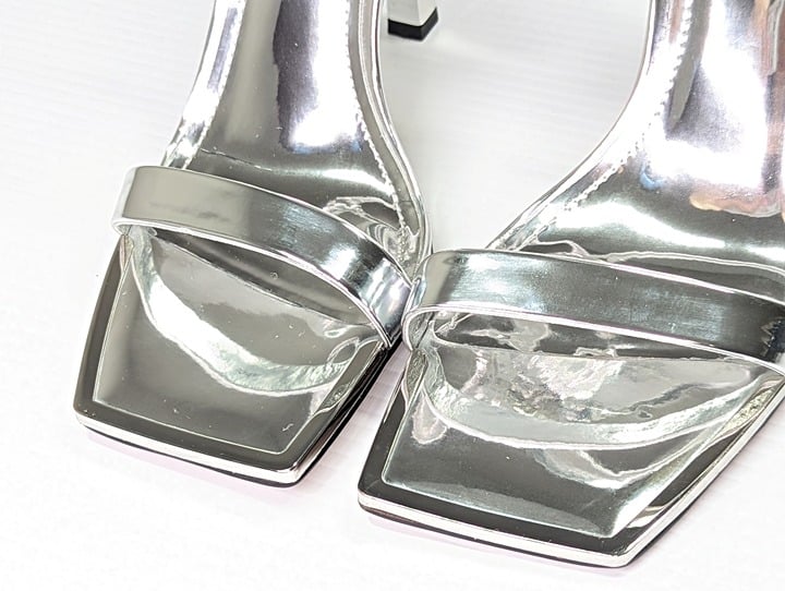 DKNY Women's Rance Ankle-Strap Square-Toe Dress Sandal Silver Size 8.5 MSRP $129