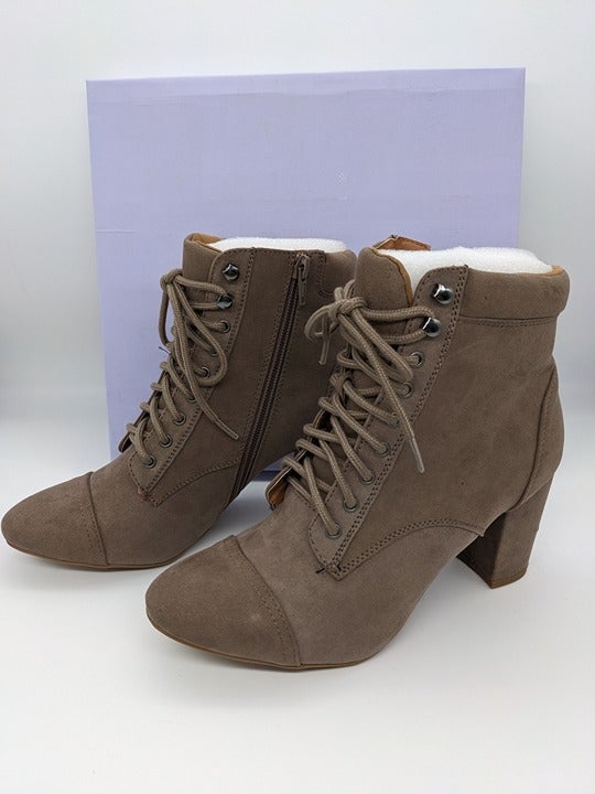 Madden Girl Women's Justinee Faux Suede Heels Combat & Lace-up Boots Size 5.5 M