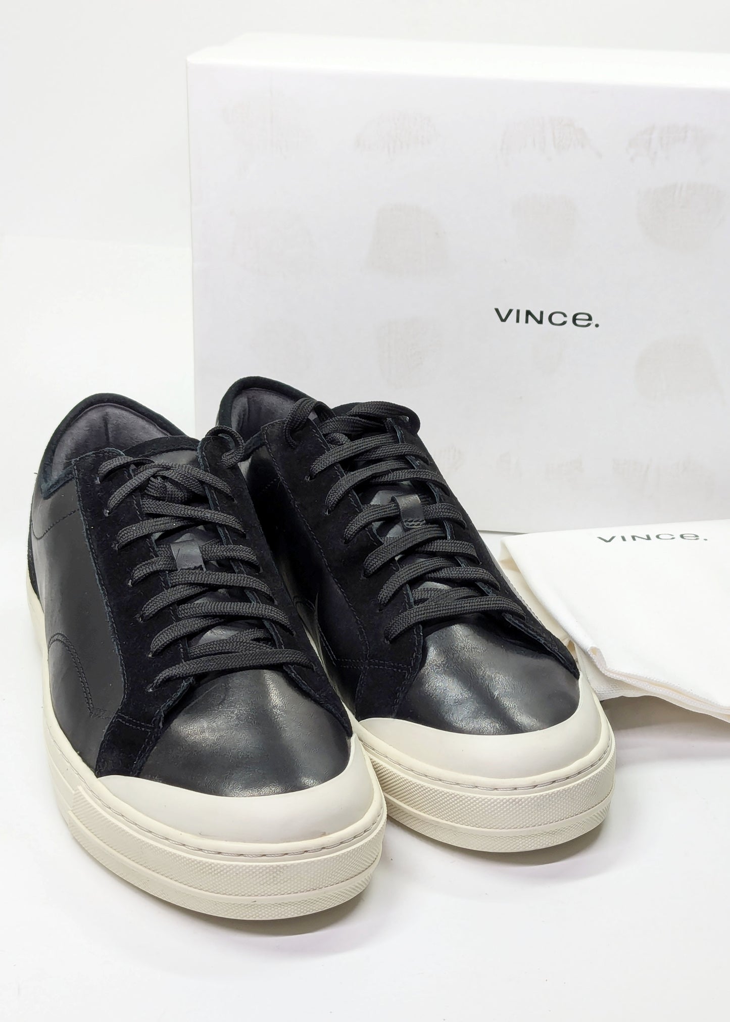 Vince Wescott Men's Black Leather Low Top Lace Up Sneakers Size 10.5 (MSRP $250)