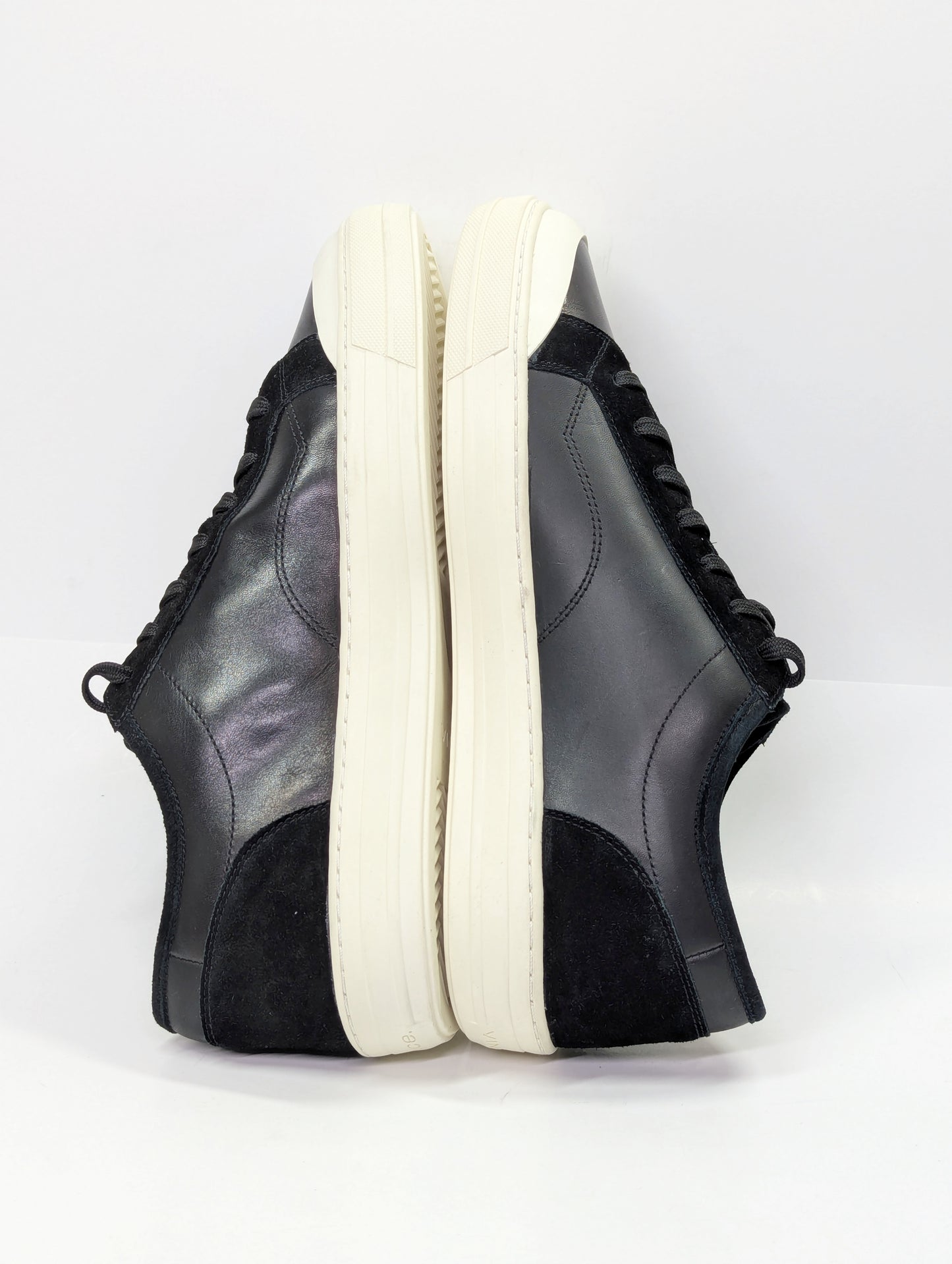 Vince Wescott Men's Black Leather Low Top Lace Up Sneakers Size 10.5 (MSRP $250)