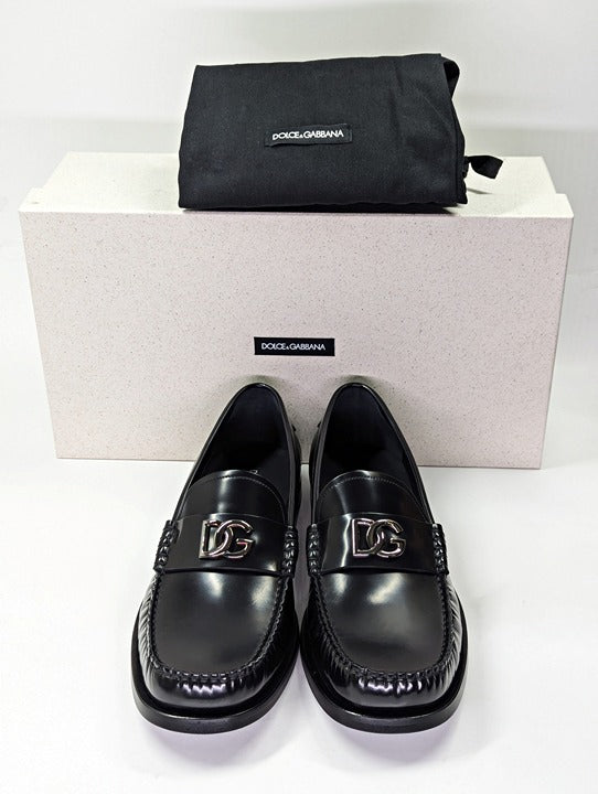 Dolce & Gabbana Men's DG-Plaque Polished Calfskin Leather Loafers Size 8.5