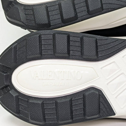 Valentino Garavani Men's True Act Low Top Canvas Sneakers Size 43 (MSRP $980)