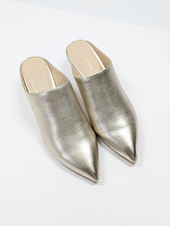 Pour La Victoire Women's Korrine Leather Heel Mules Champagne Size 8 (MSRP $245)