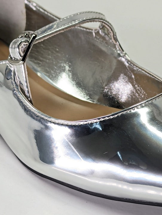 I.N.C. International Concepts Valan Silver Triple Straps Flats Size 8 MSRP $80