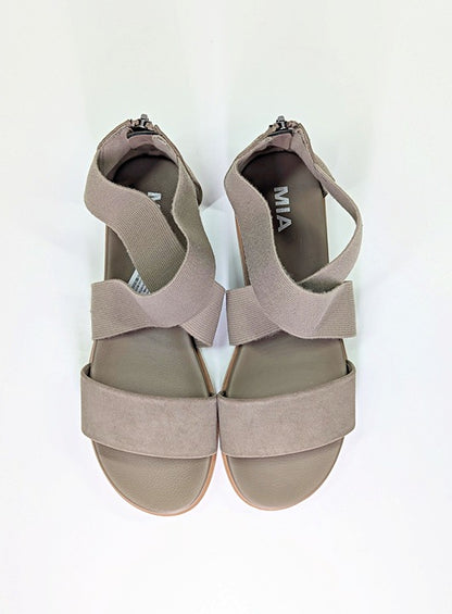 MIA Women's Valuna Flat Strappy Sandals Taupe Size 9 (MSRP $49)