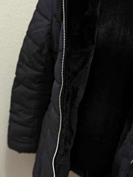 NWOT GUESS Women's Black Faux-Fur-Lined Hooded Puffer Coat Size S (MSRP $320)