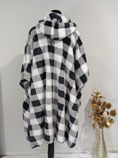 Steve Madden Sherpa Hooded Open Front Poncho Black & White Buffalo O/S (MSRP $98)