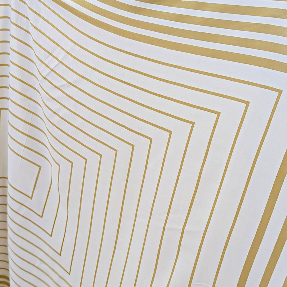 Echo Women's Frame Viscose Pareo Wrap 42" x 64" (MSRP $69)