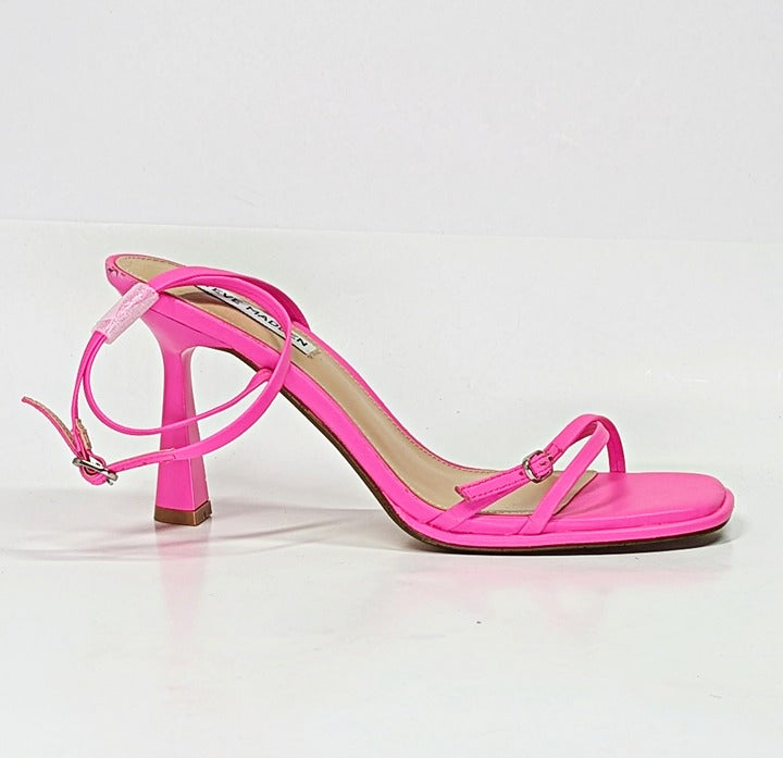 Steve Madden Women's Zarya Strappy Flared-Heel Sandals Size 6.5 (MSRP $99)
