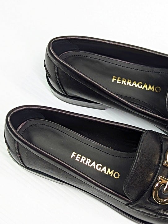 Ferragamo Women's Ofelia Calf Leather Loafers Black Size 7 C (MSRP $895)