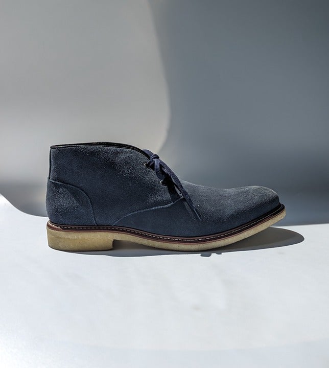 The Men's Store Bloomingdale's Chukka Boot Navy Suede Size 8 (MSRP $180)