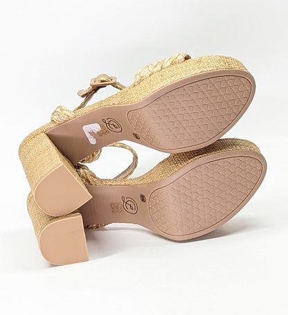 Chinese Laundry Truett Women's Ankle Wrap Platform Sandal Size 8.5 (MSRP $90)