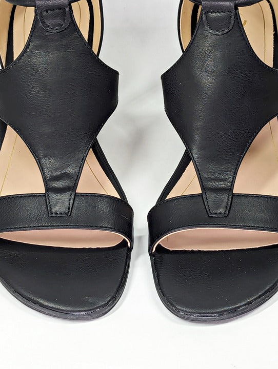 Journee Collection Women's Trayle Black Wedge Sandals Size 8 (MSRP $95)