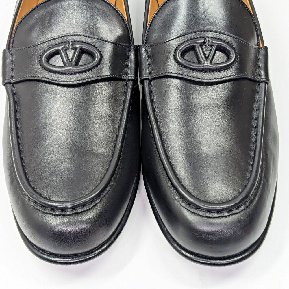 Valentino Garavani Men's Vlogo Signature Penny Loafer Black Size 45 (MSRP $980)