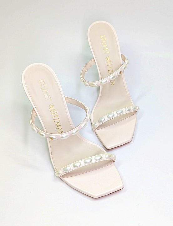 Stuart Weitzman Women's Aleena Pearlita 100 Heel Sandals Size 38.5 MSRP $525