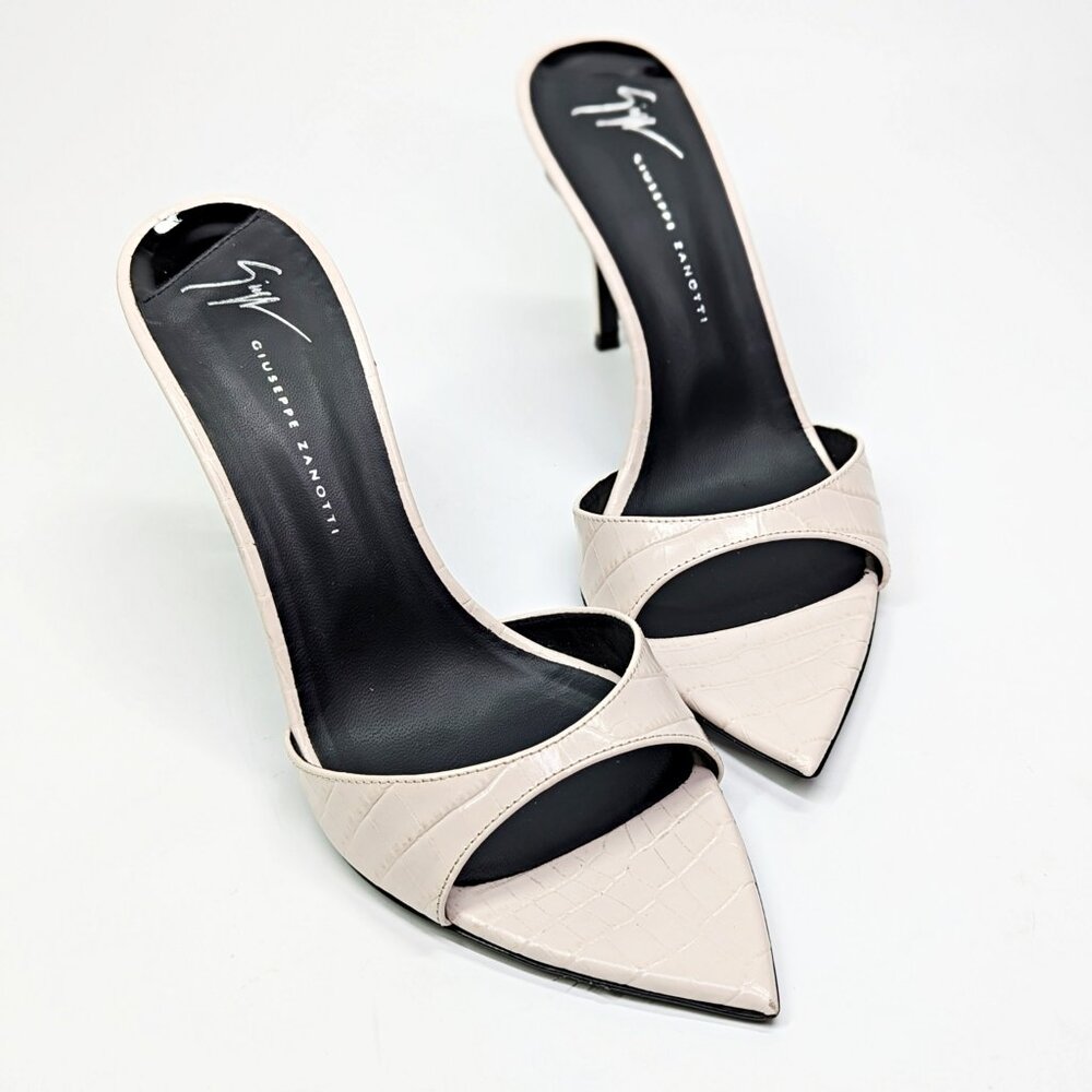 Giuseppe Zanotti Intrigo 90mm Crocodile Beige Mule Sandals Size 38 (MSRP $795)