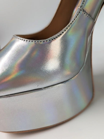 Schutz Renee Women's Ankle Strap Platform Pump Hologram Size 8.5 B (MSRP $158)