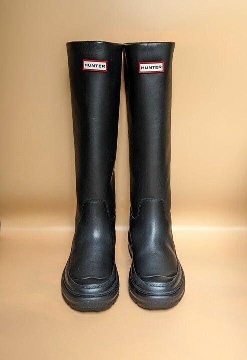 Hunter Women's Black Chasing Knee Boot Killing Eve Size 6 / EU 37 (MSRP $395)