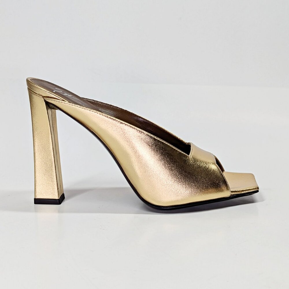 Giuseppe Zanotti MYA 105 Open-Toe Mule Gold Laminated Leather Size 37 MSRP $750