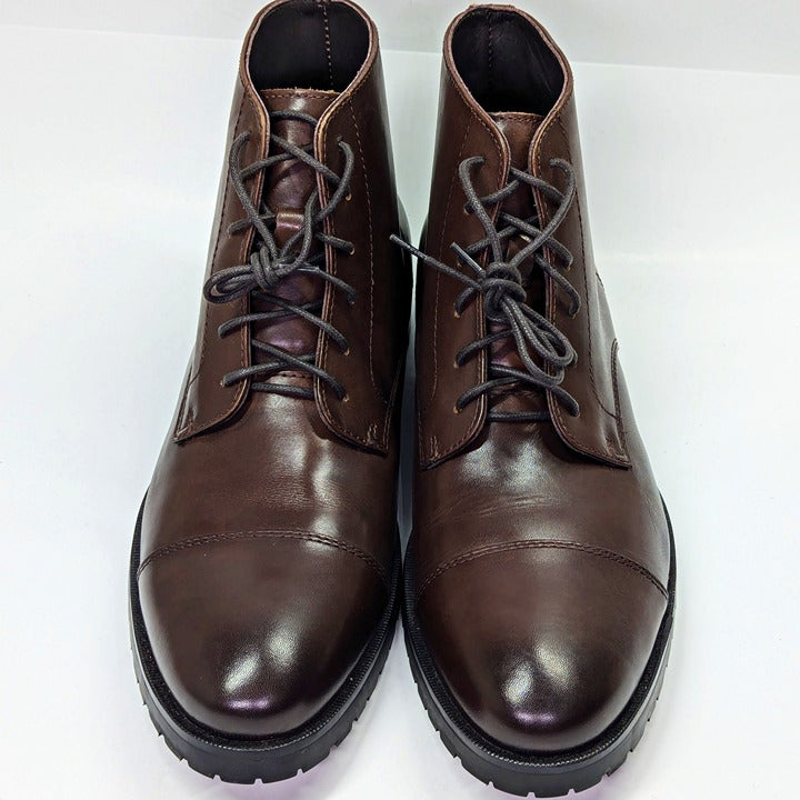 The Men's Store at Bloomingdale's Men's Lace Up Cap Toe Boots Size 10 MSRP $220