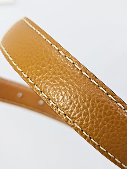 TOTEME Women's Thin Pebbled Leather Belt in Tan Size 90 (MSRP $380)