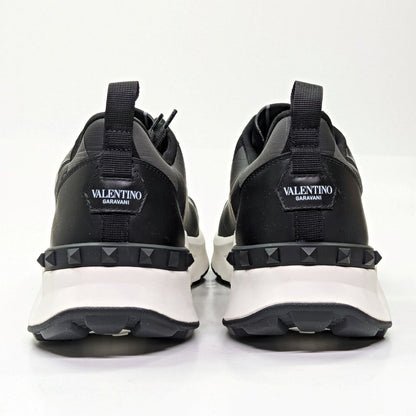 Valentino Garavani Men's True Act Low Top Canvas Sneakers Size 43 (MSRP $980)