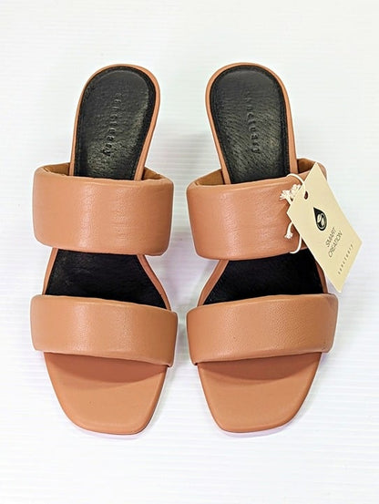 Sanctuary Women's Likely Square Toe Slip On Leather Sandal Size 8 M (MSRP $109)