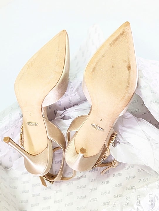 Badgley Mischka Women's Blanca Nude Satin Embellished Pumps Size 7 (MSRP $245)