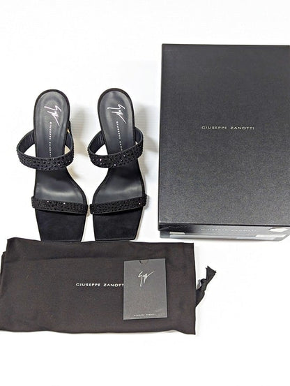 Giuseppe Zanotti Women's Vanilla Crystal Embellished Sandals Size 38 (MSRP $850)