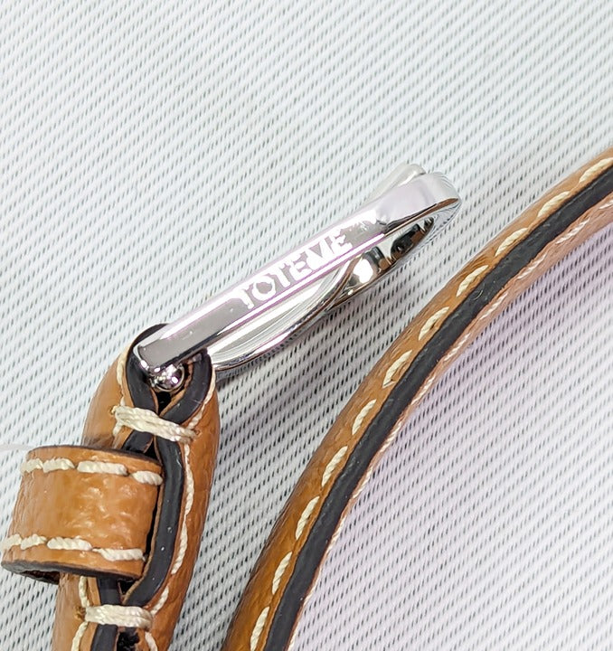 TOTEME Women's Thin Pebbled Leather Belt in Tan Size 90 (MSRP $380)
