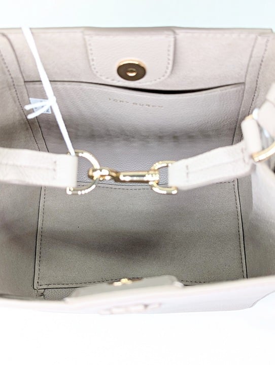 Tory Burch McGraw Small Bucket Bag Convertible in Fresh Clay (MSRP $368)