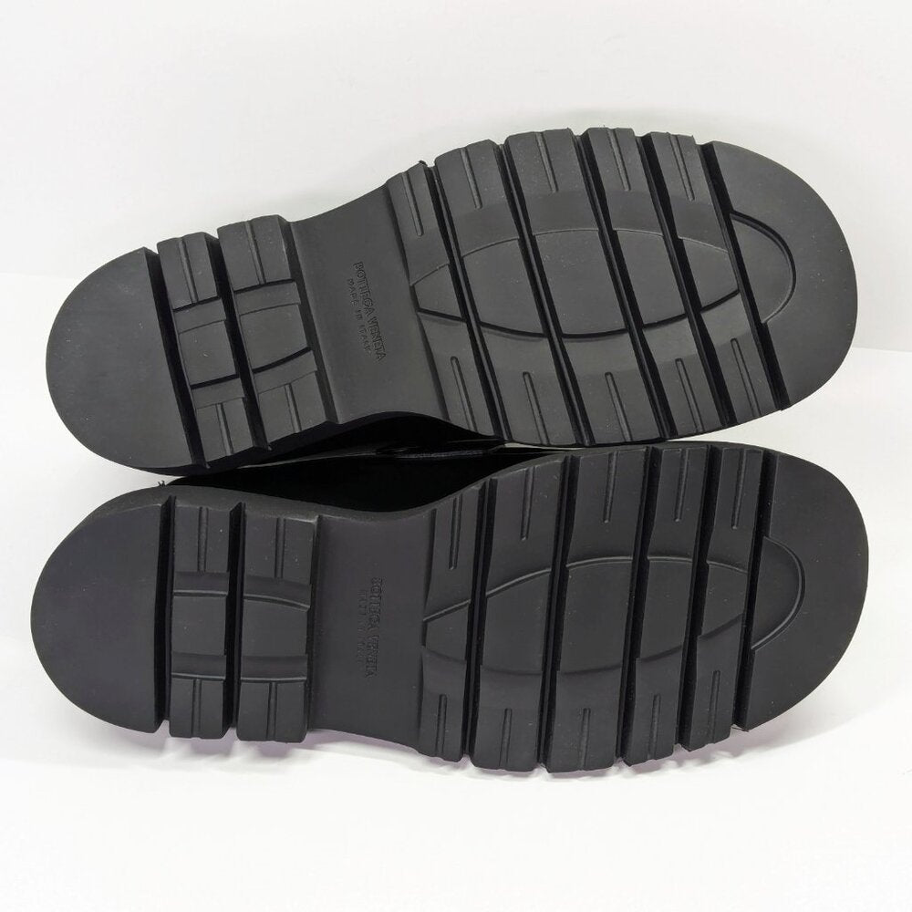 Bottega Veneta Men's Leather Slip On Lug Penny Loafers Size 42.5 (MSRP $1,300)