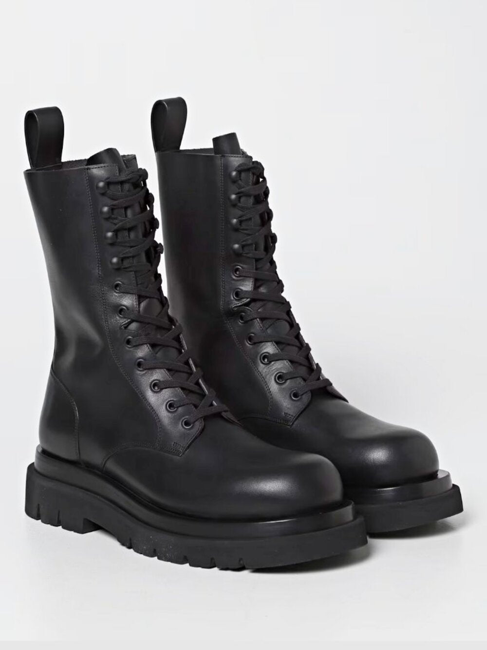 Bottega Veneta Men's Lug Sole Combat Boots in Black Leather Size 41 (MSRP $1450)