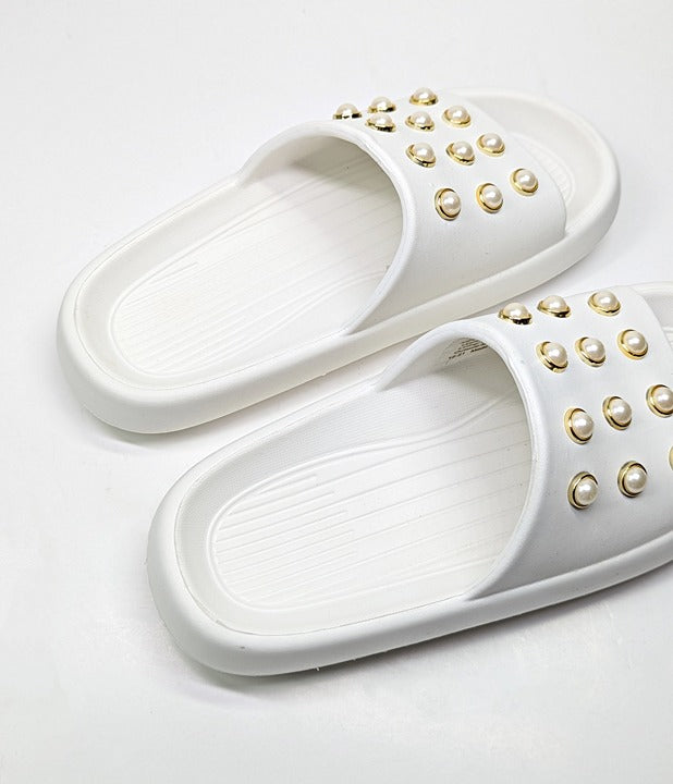 Kenneth Cole Mello Eva Pearl Embellished Platform Sandal White Size 8 (MSRP $59)