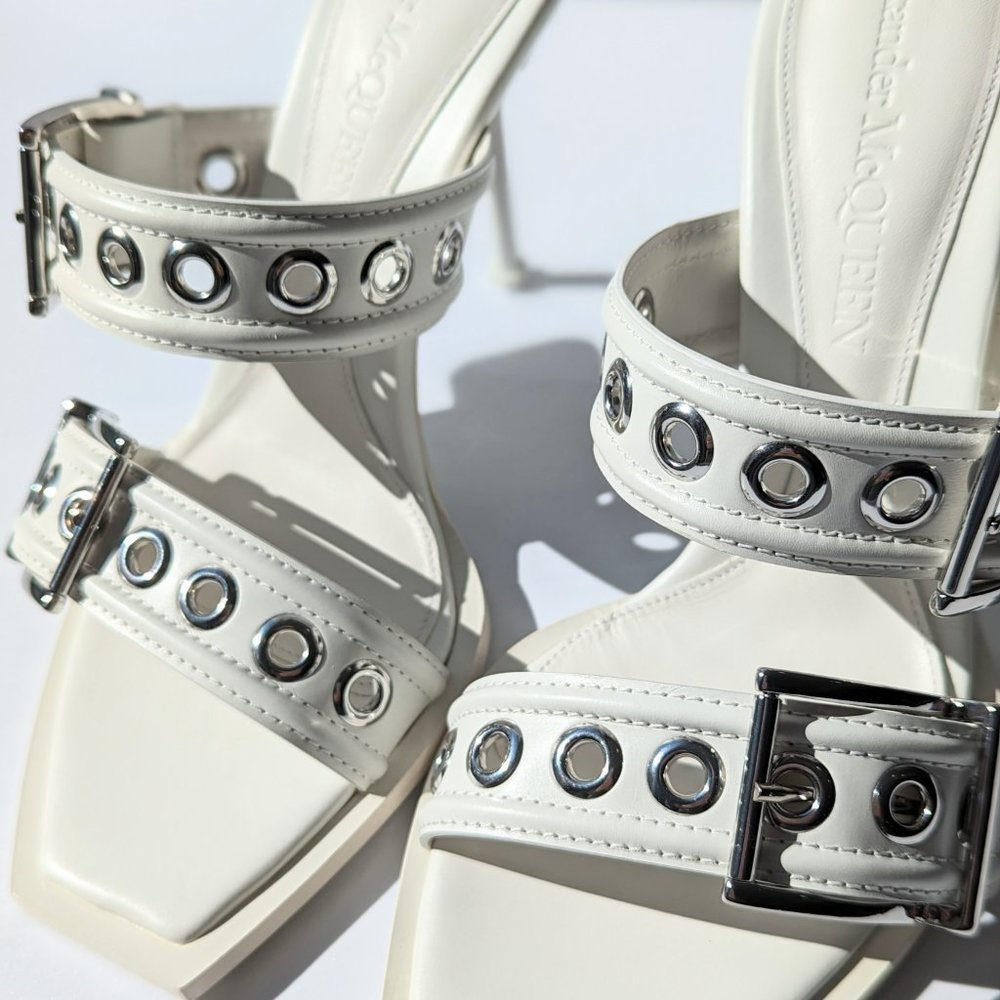 Alexander McQueen Punk Double-Buckle White Leather Sandals Size 39.5 MSRP $1,390