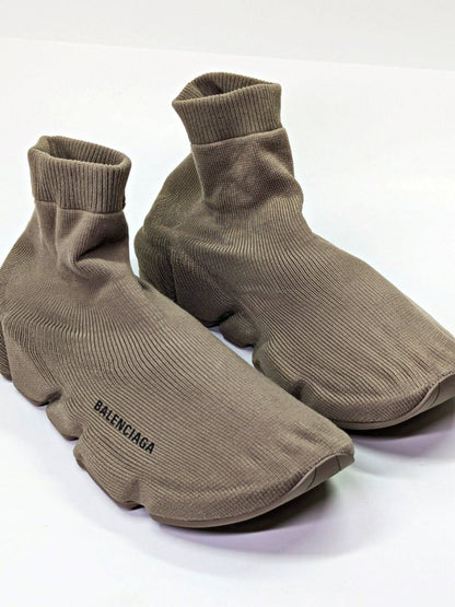 Balenciaga Men’s Speed Allover Knit Sneakers in Taupe Size 41 (MSRP $1,050)