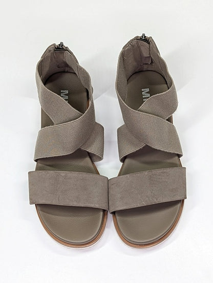 MIA Women's Valuna Flat Strappy Sandals Taupe Size 8 (MSRP $49)