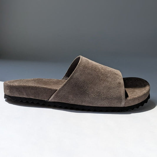 The Men's Store Bloomingdale's Slide Grey Suede Sandals Size 8 (MSRP $145)