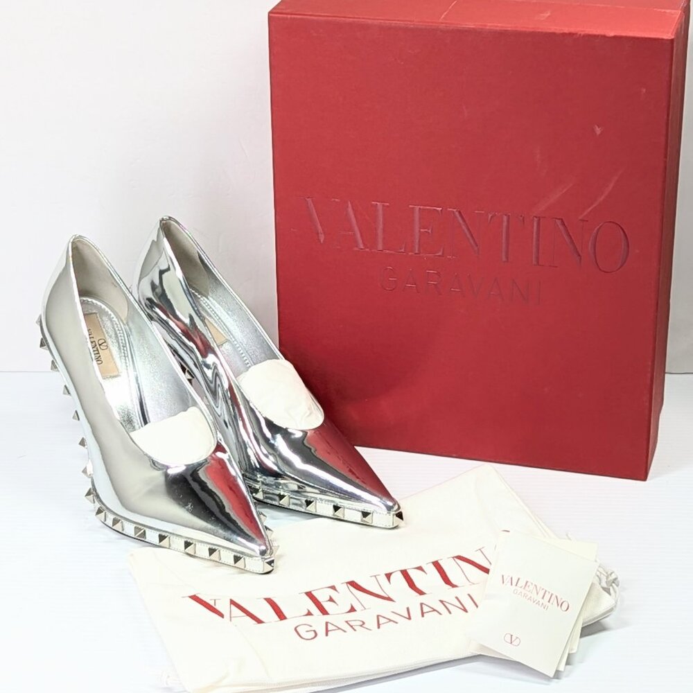 Valentino Garavani Women's Pointed Toe Rockstud Pumps Silver Sz 37.5 MSRP $1,390